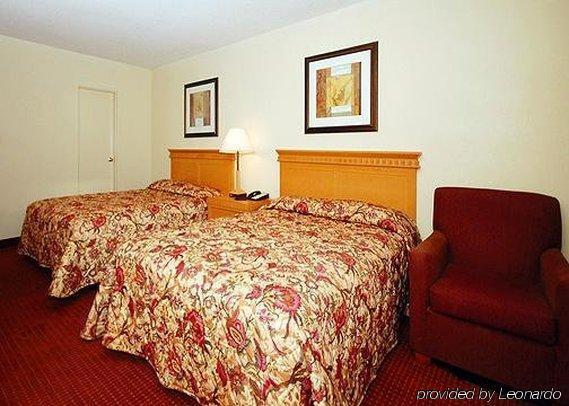 Inn At מונטיצ'לו מראה חיצוני תמונה