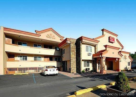 Inn At מונטיצ'לו מראה חיצוני תמונה